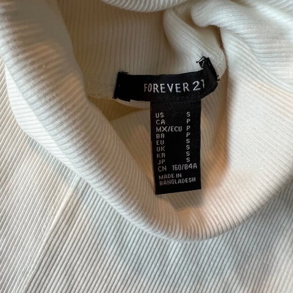Forever 21 Ribbed long sleeve cropped turtleneck top cream size small - Picture 5 of 5